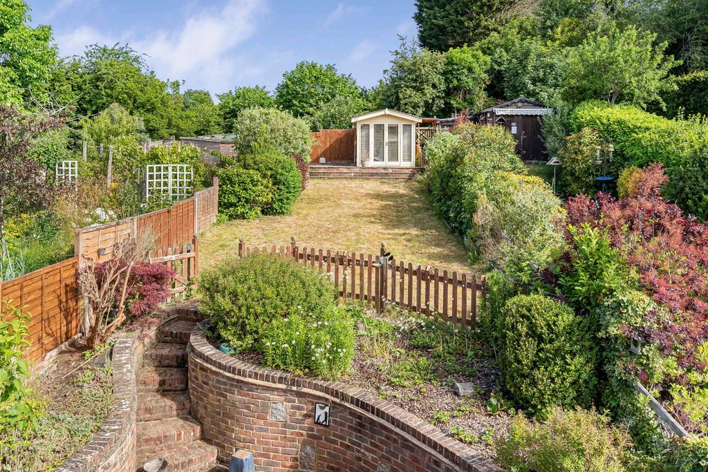 Property photo 2 of 38