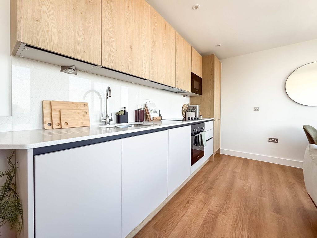Property photo 3 of 6 Kitchen Area
