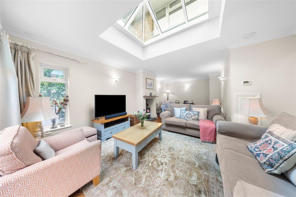 Property photo 3 of 20 4X0A8675.Jpg