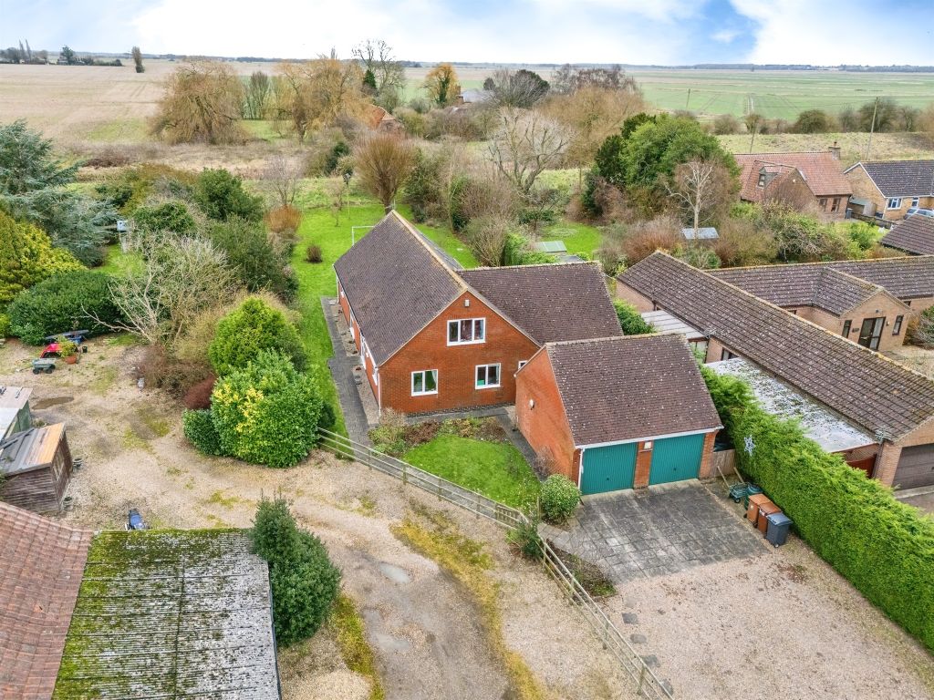 Property photo 1 of 28
