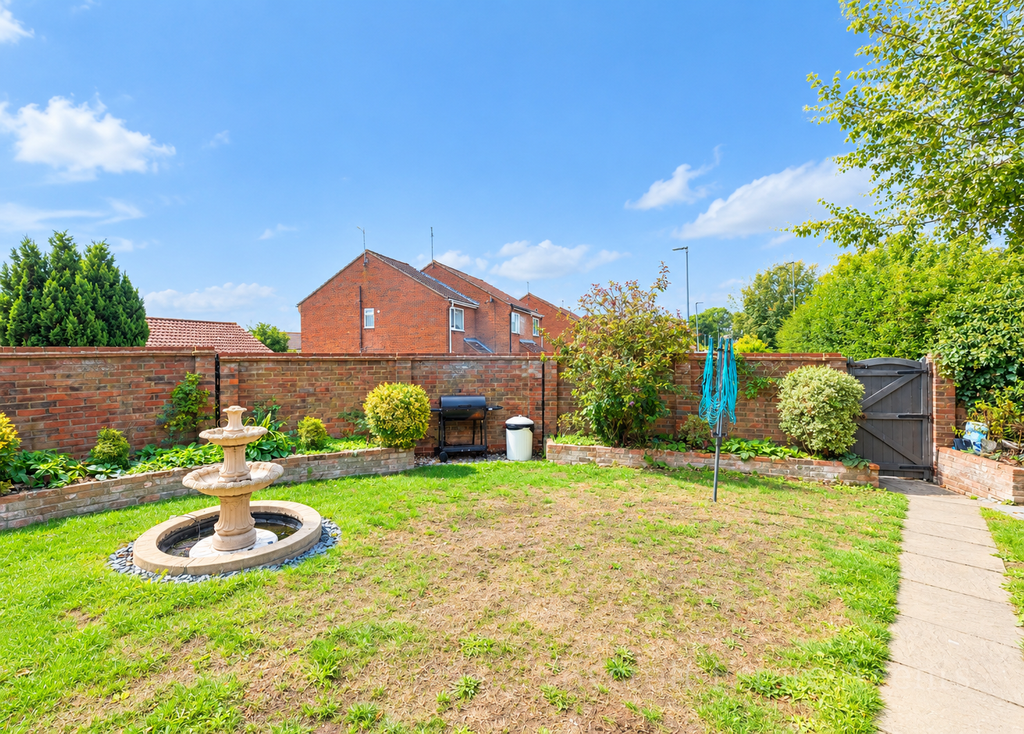 Property photo 3 of 19