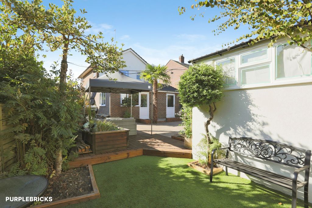 Property photo 3 of 19