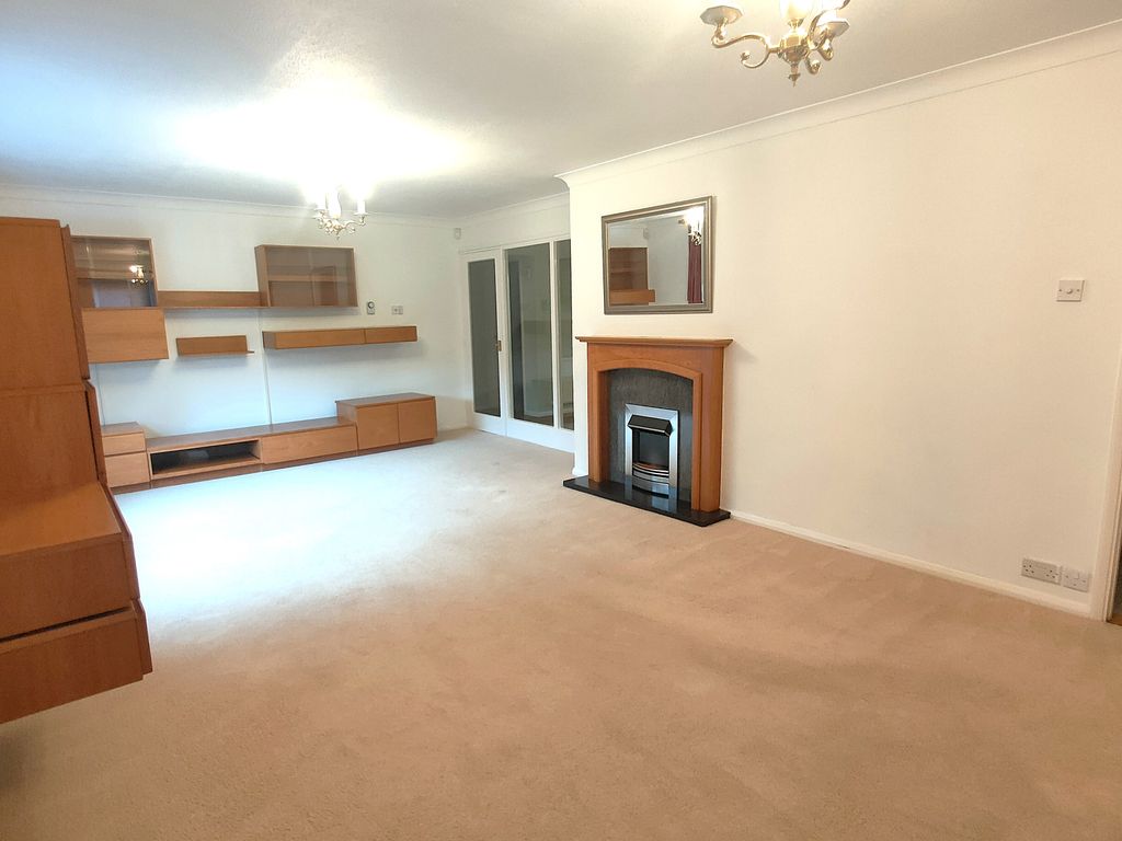 Property photo 3 of 34 Image