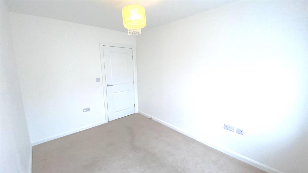 Additional image 17 of 2 bed flat for saleCastleridge Drive, Greenhithe DA9