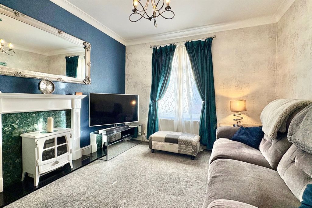 Property photo 3 of 24 Picture No. 07