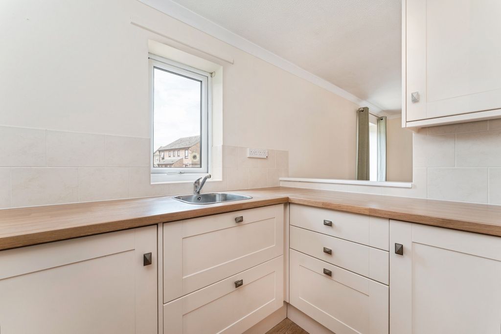 Property photo 3 of 20 Pbox-Img.Jpg
