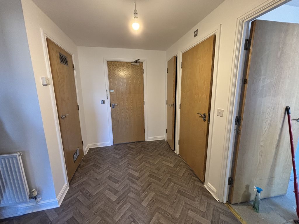 Property photo 2 of 7 Gallery