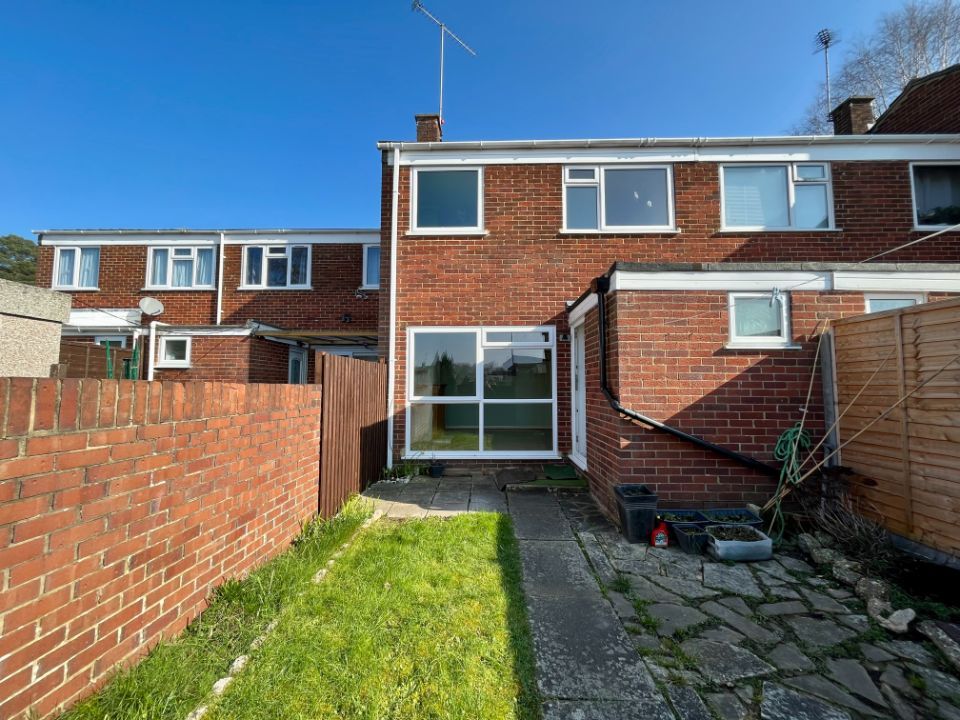 Property photo 1 of 11 Image00002