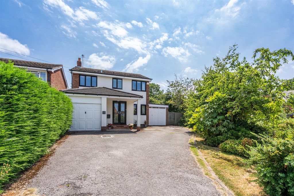 Property photo 1 of 12 19 Blacksmiths Lane_5.Jpg