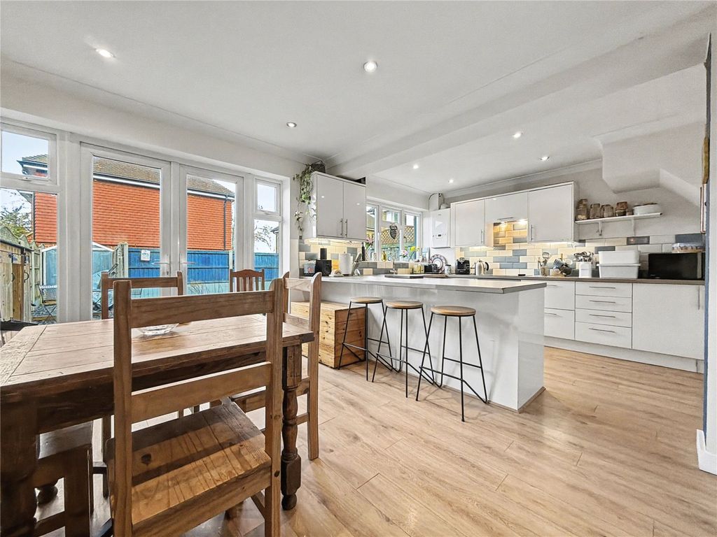 Property photo 1 of 17 Picture No. 20