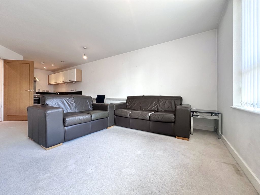 Property photo 3 of 9 Picture No. 13