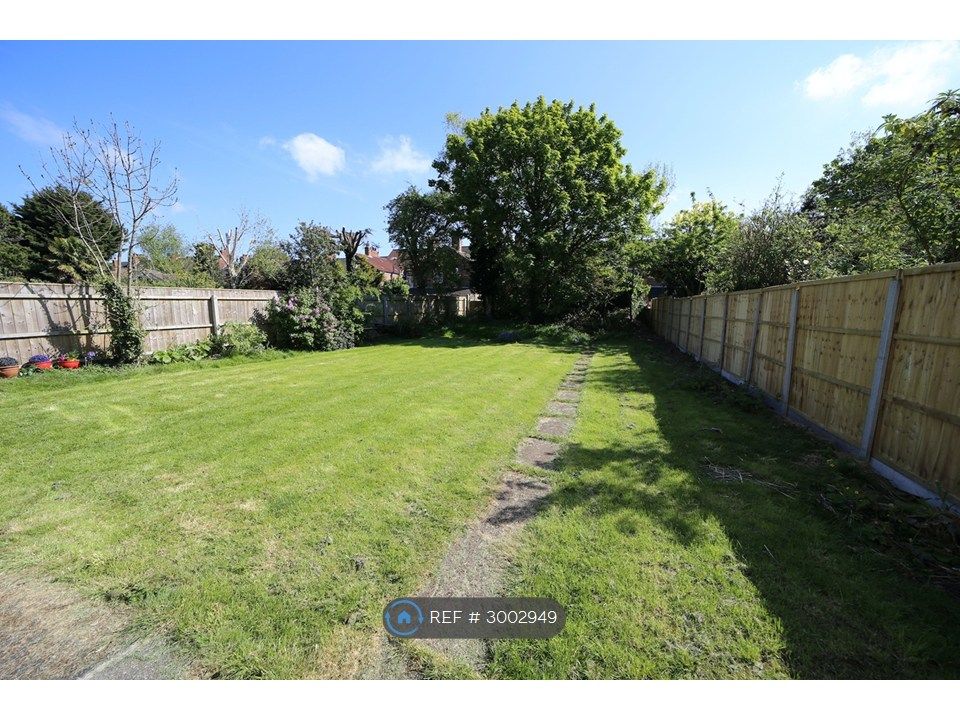 Property photo 3 of 7 Shared Garden