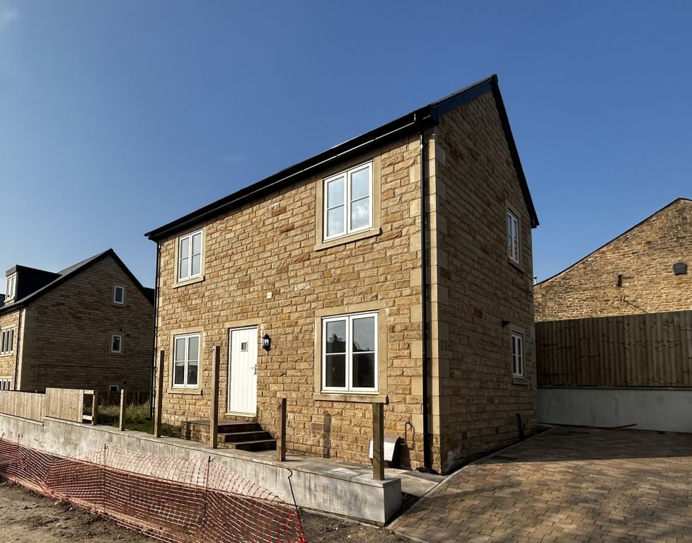 Property photo 1 of 3