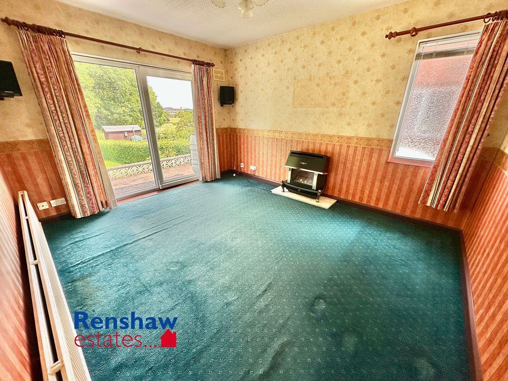 Property photo 3 of 19 L