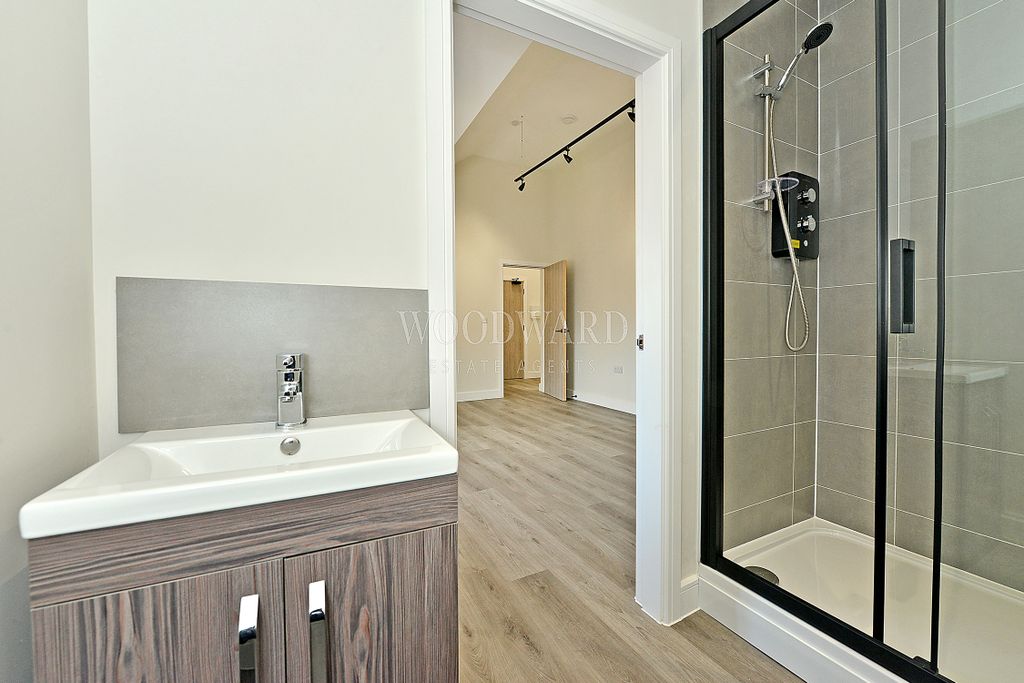 Property photo 3 of 16 Cnl_6701