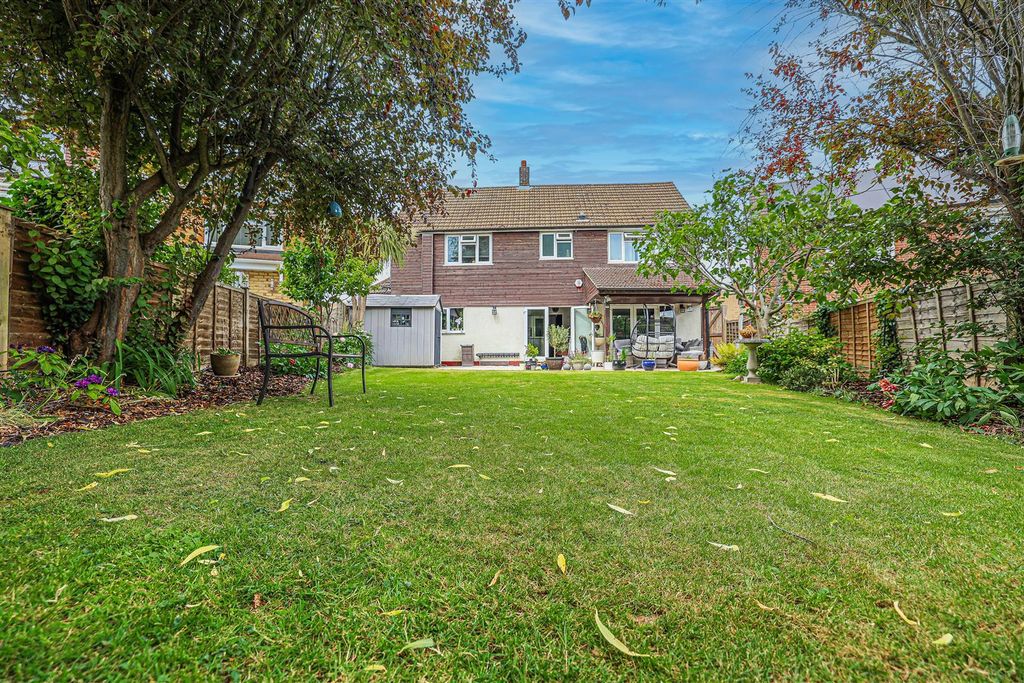 Property photo 2 of 37 1 (2).Jpg
