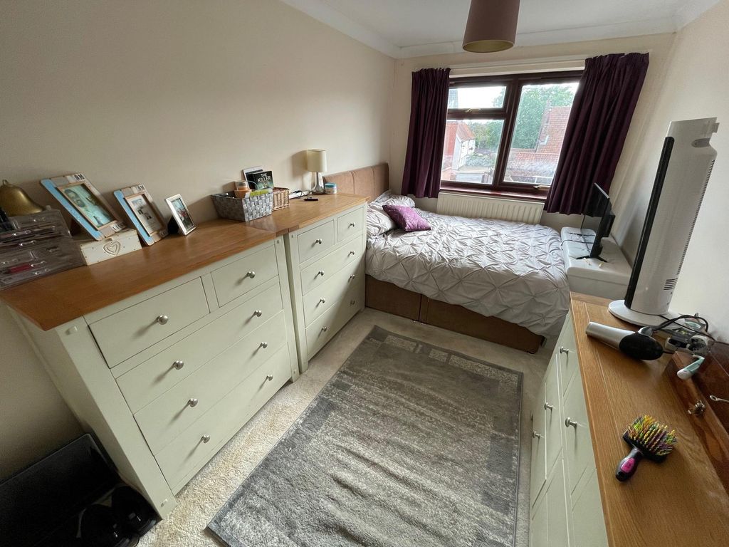 Property photo 2 of 6 Image