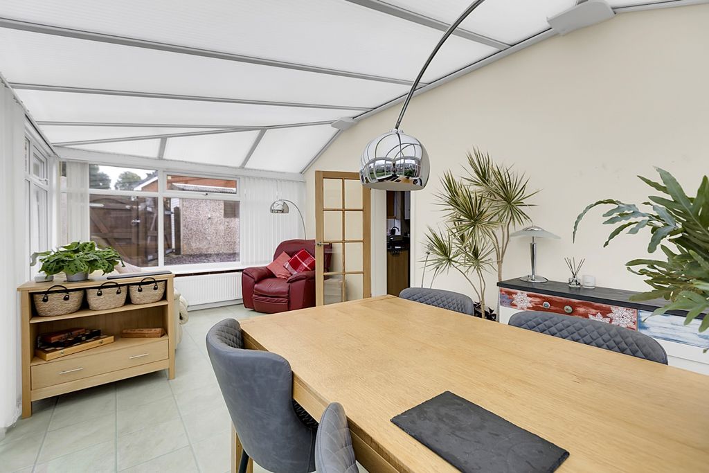 Property photo 3 of 23 4382335