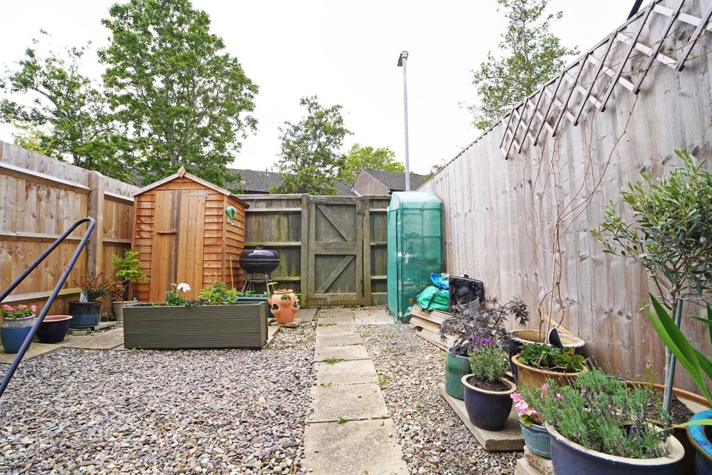Property photo 3 of 4