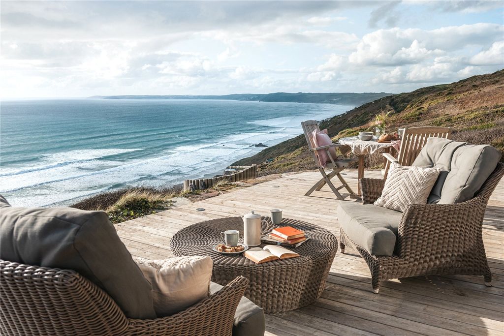 Property photo 2 of 16 Picture No. 06