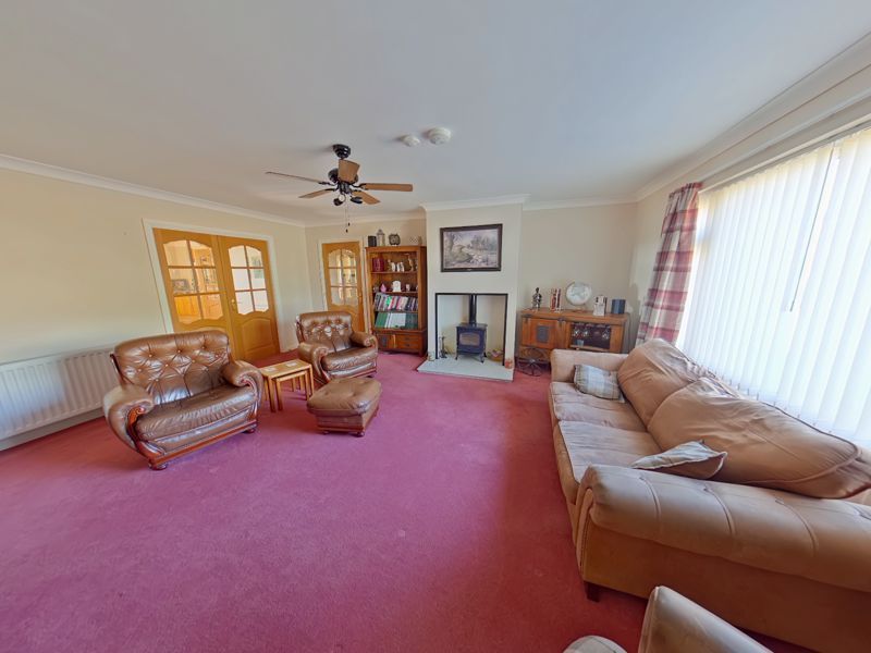 Property photo 3 of 15 Photo 14