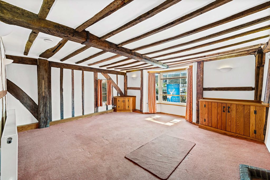 Property photo 3 of 14