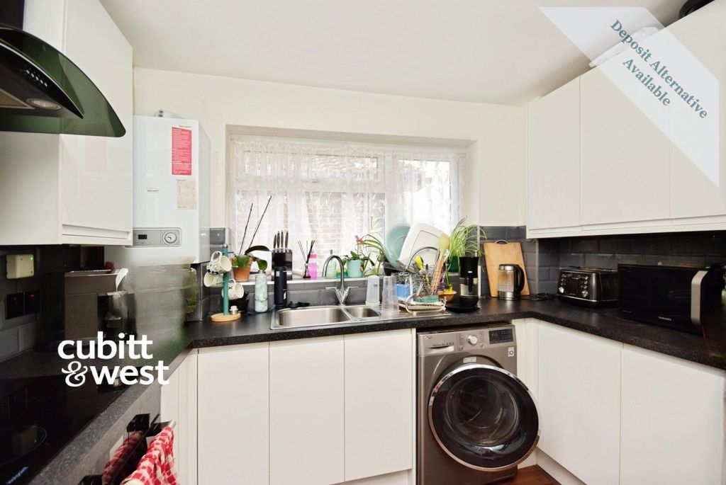 Property photo 2 of 13 Kitchen