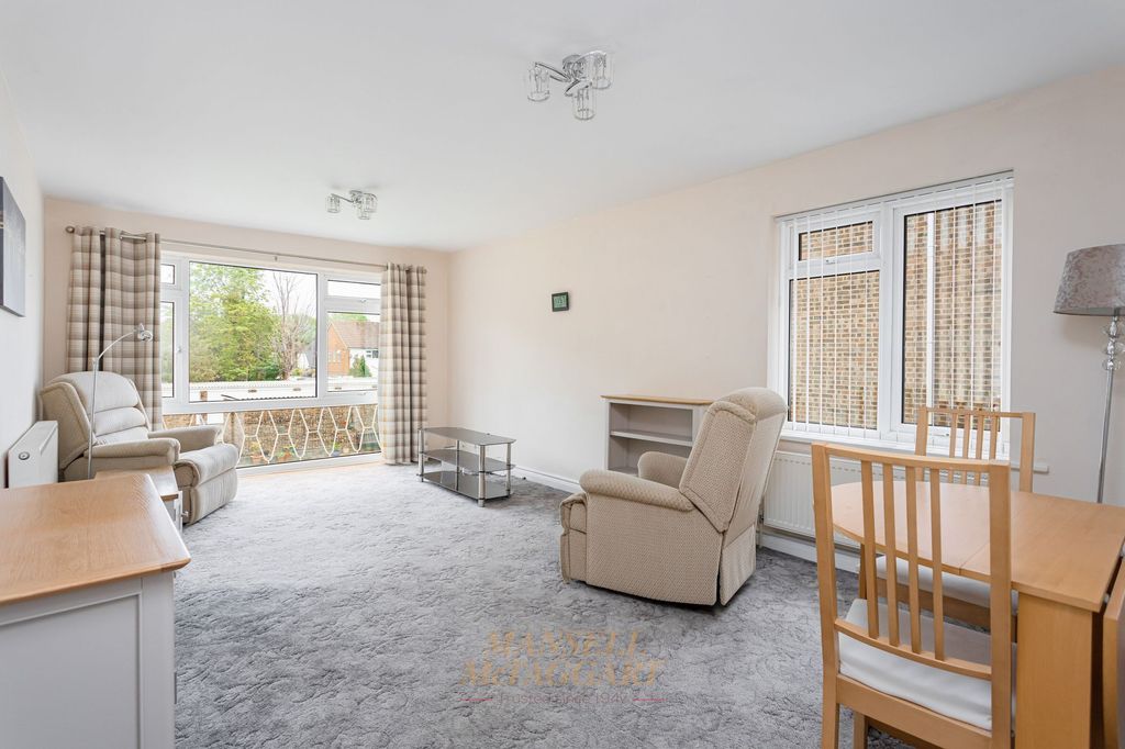 Property photo 2 of 16