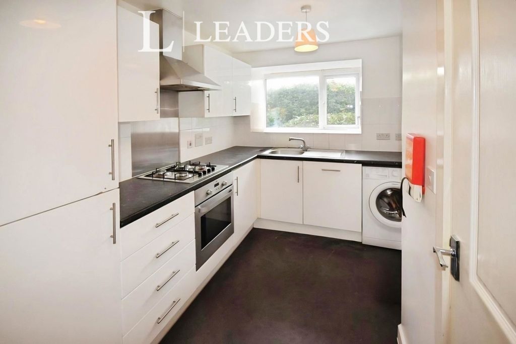 Property photo 2 of 6 Pbox-Img.Jpg