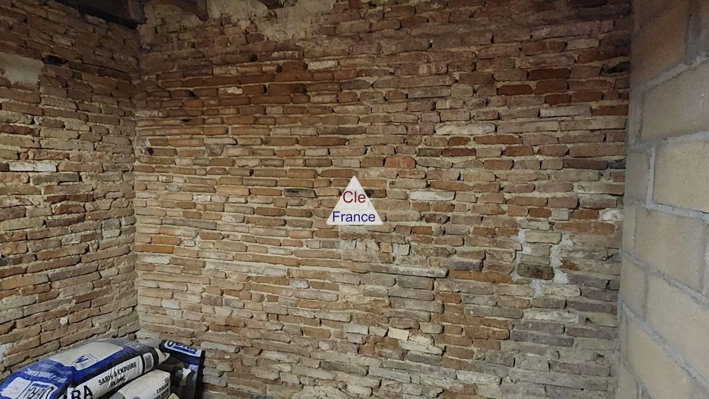 Property photo 3 of 4