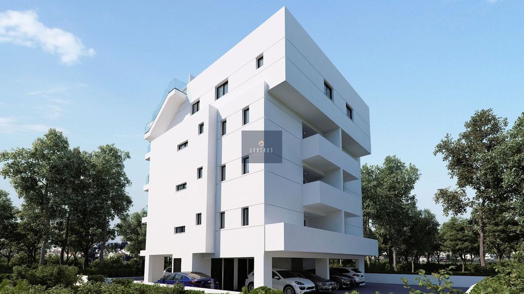 Property photo 3 of 4