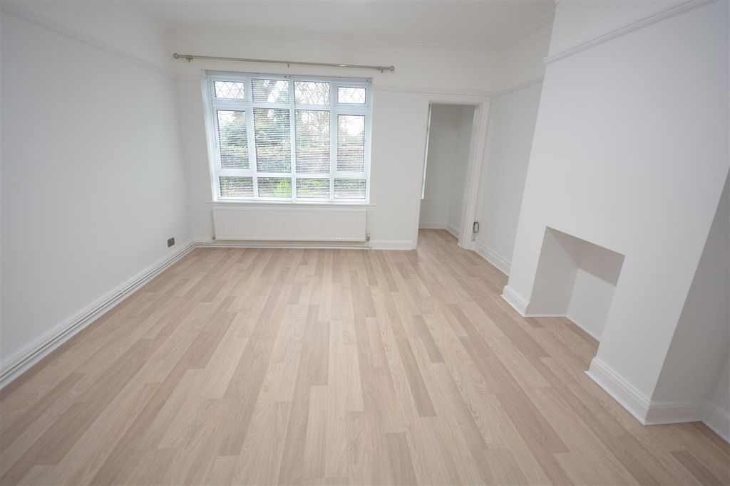 Property photo 3 of 10 Dsc_1875.Jpg