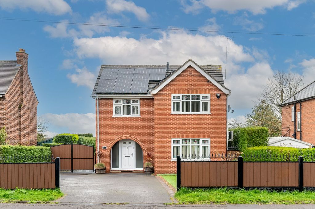 Property photo 1 of 37