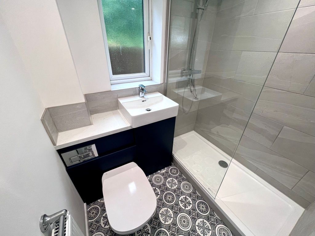 Property photo 1 of 7 Image