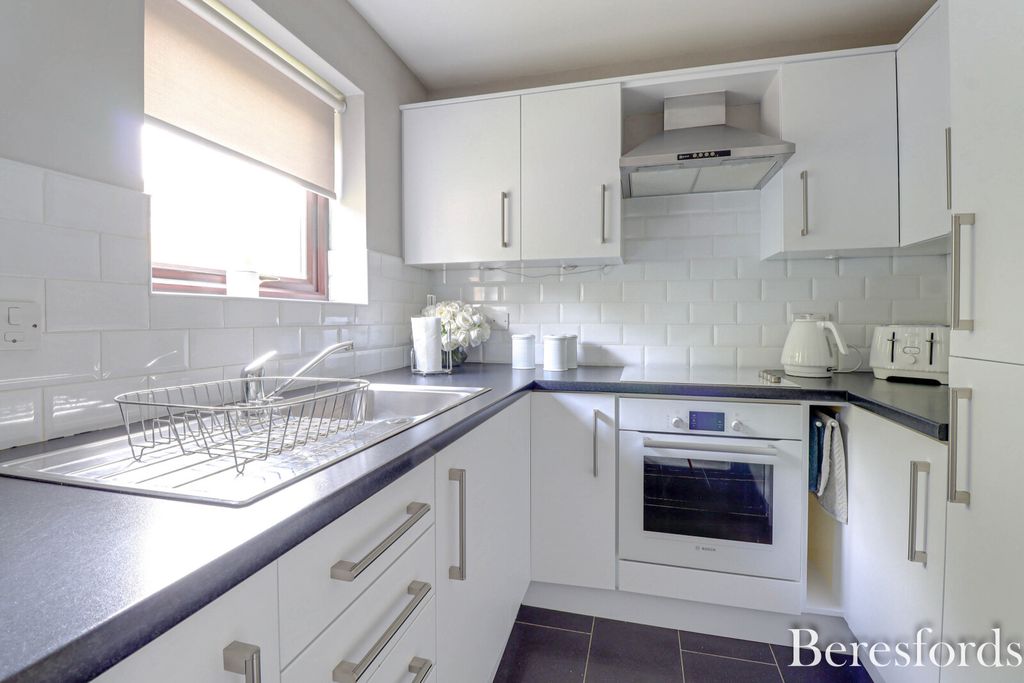 Property photo 2 of 9 Picture No. 02