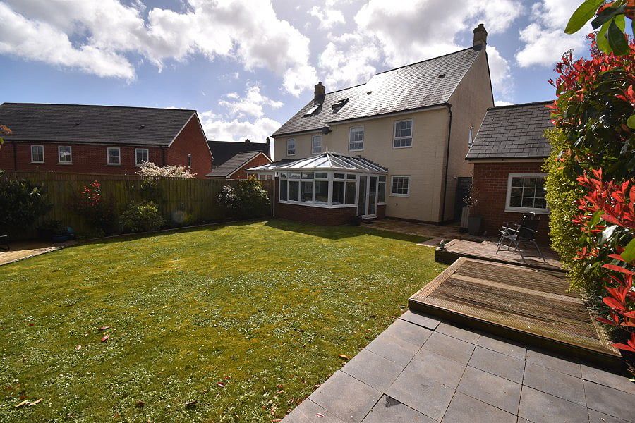 Property photo 3 of 19