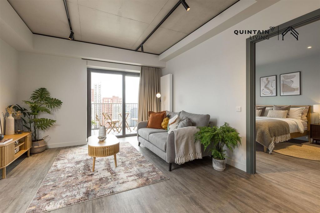 Property photo 1 of 18 1.Png