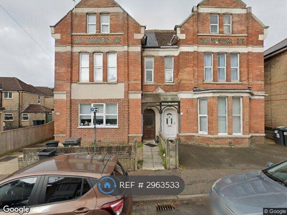 Property photo 1 of 8