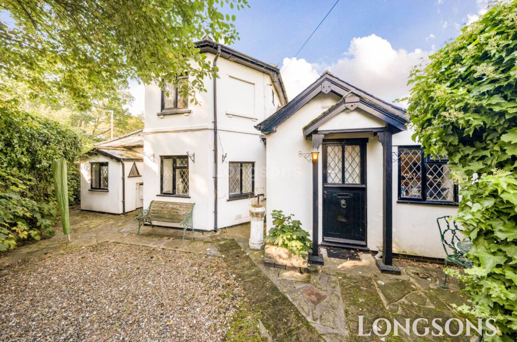 Property photo 1 of 16