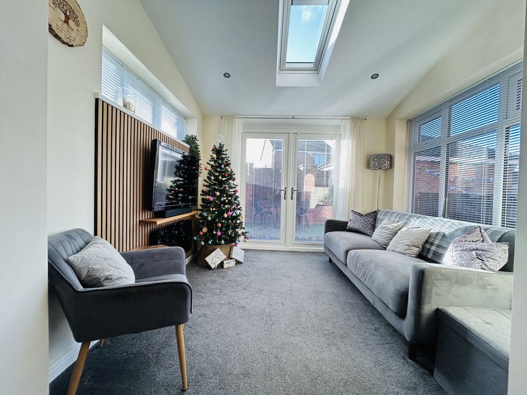 Property photo 3 of 20 Img_2447