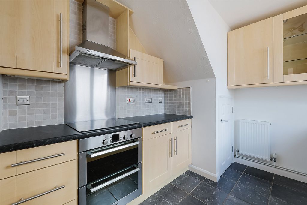 Property photo 3 of 19 Picture No. 04