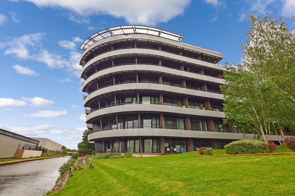 Property photo 1 of 16 Picture 1