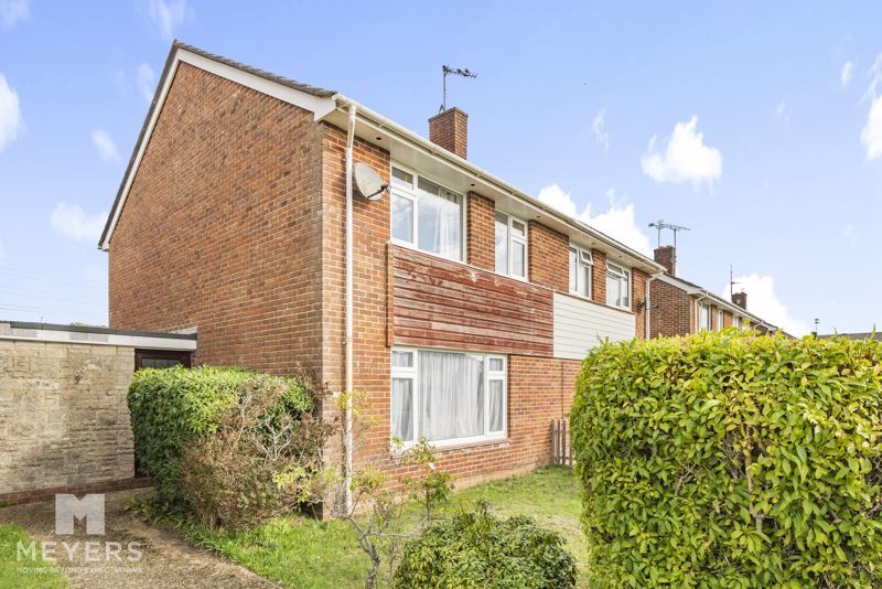 Property photo 1 of 20 Photo 4