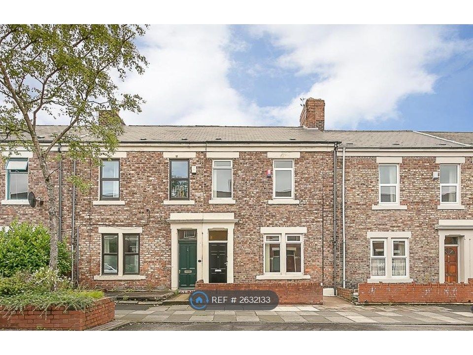 Property photo 1 of 11 Front Door