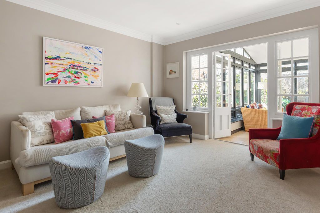 Property photo 3 of 22 Image