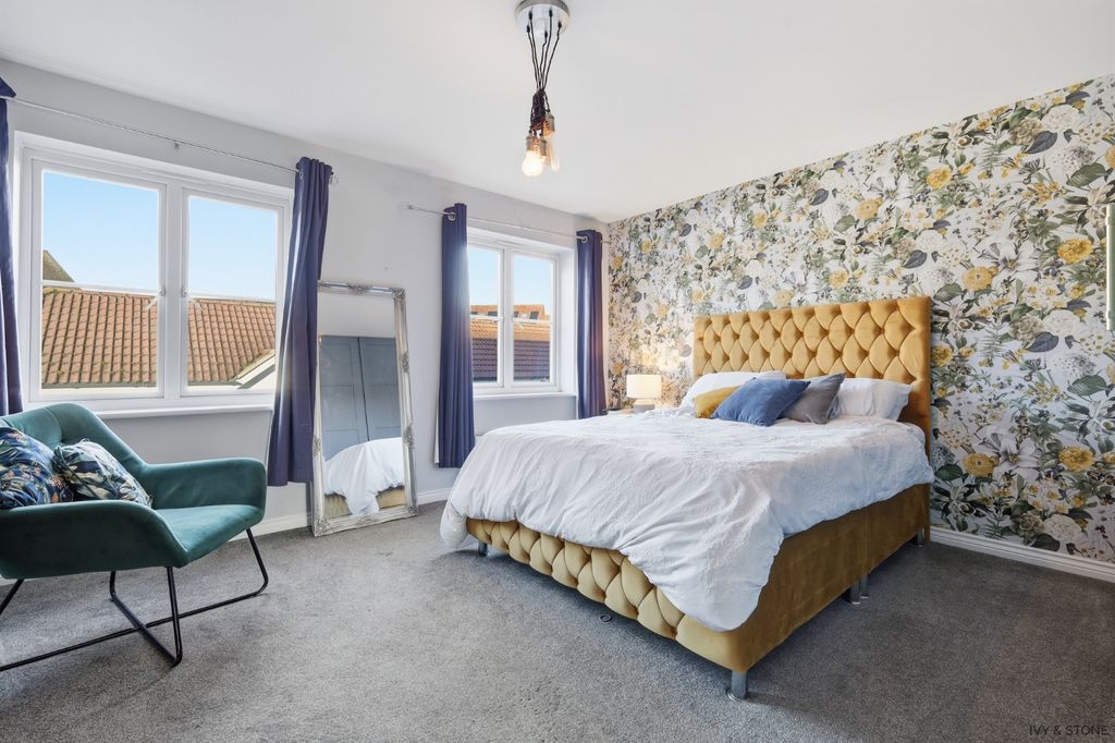 Property photo 1 of 23 4694740