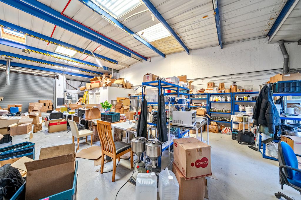 Property photo 3 of 7 Photo 3