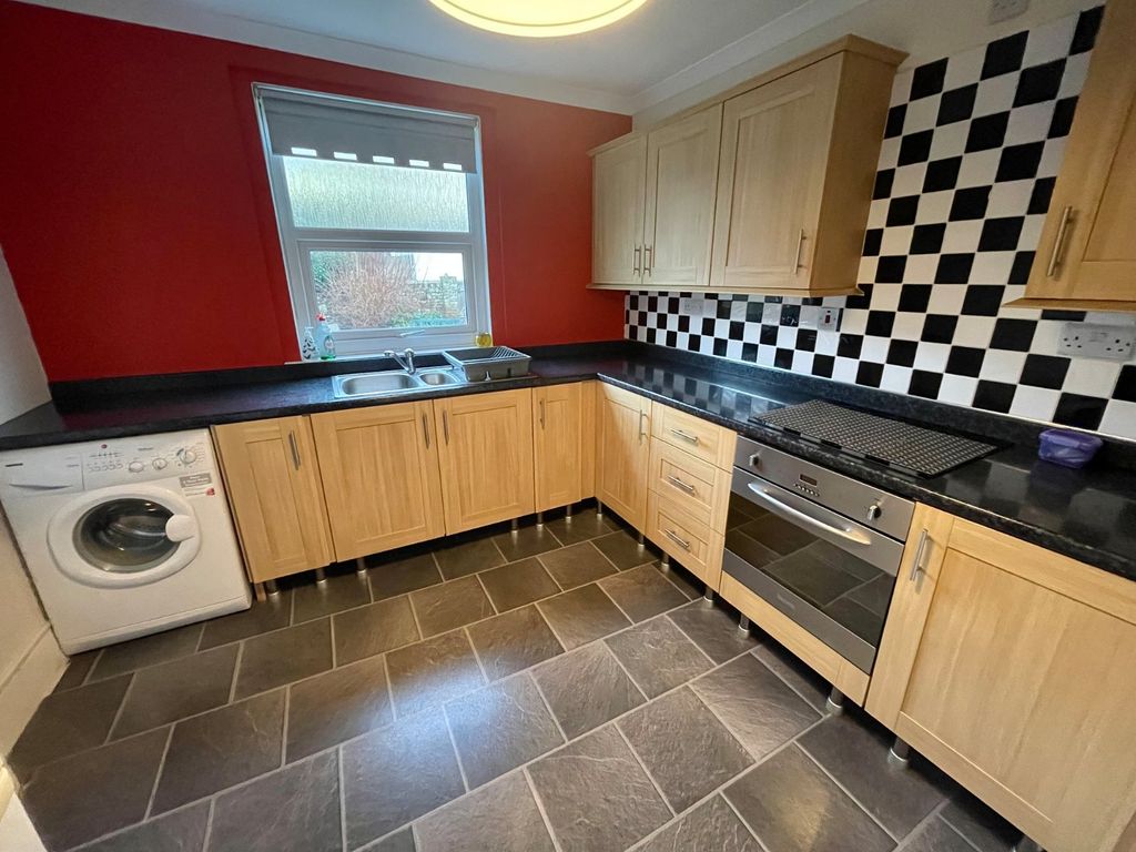 Property photo 3 of 7 Picture 3