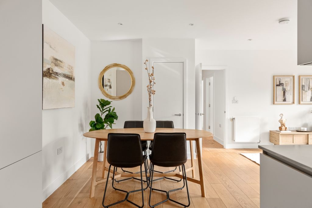 Property photo 3 of 15 094A2709