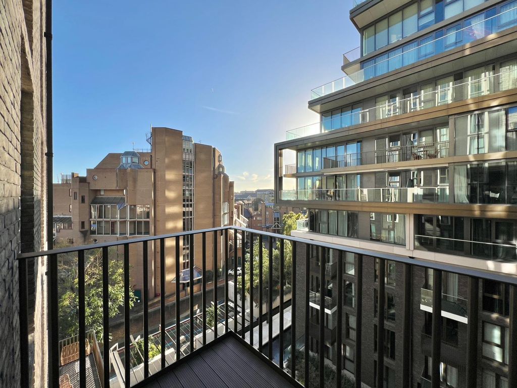 Property photo 3 of 8 Image